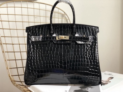 Hermes Handbags 374